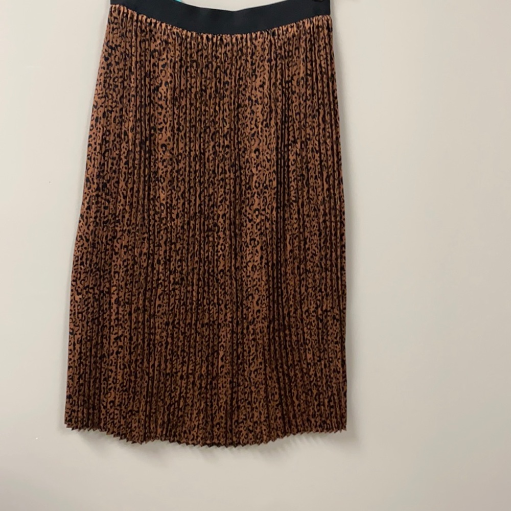Q Women's Skirt, Size L
